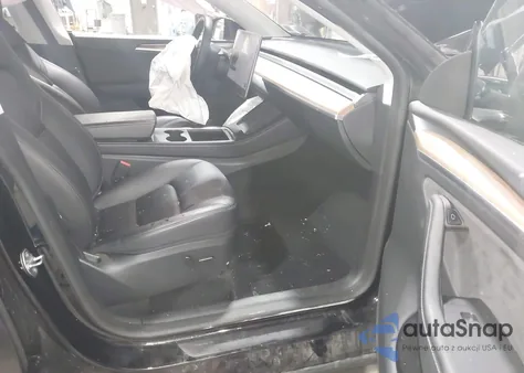 2024 Tesla Model Y Long Range Dual Motor All-Wheel Drive from USA, damaged, VIN 7SAYGDEE6RA237102